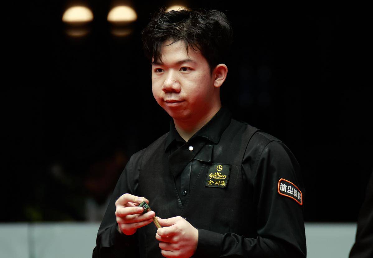 在比拼中脱 在比拼中脱