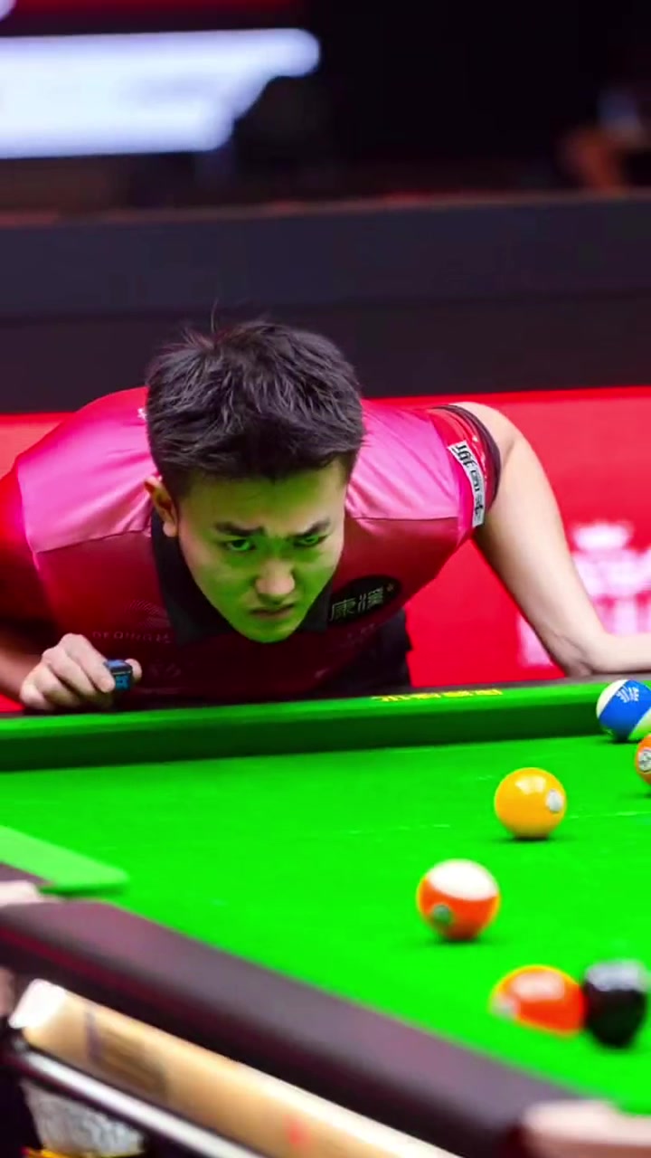 三人之间的 三人之间的