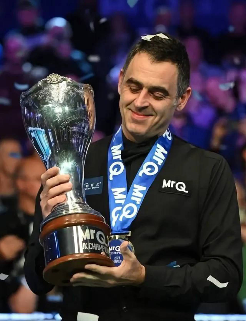 与这些国际 与这些国际