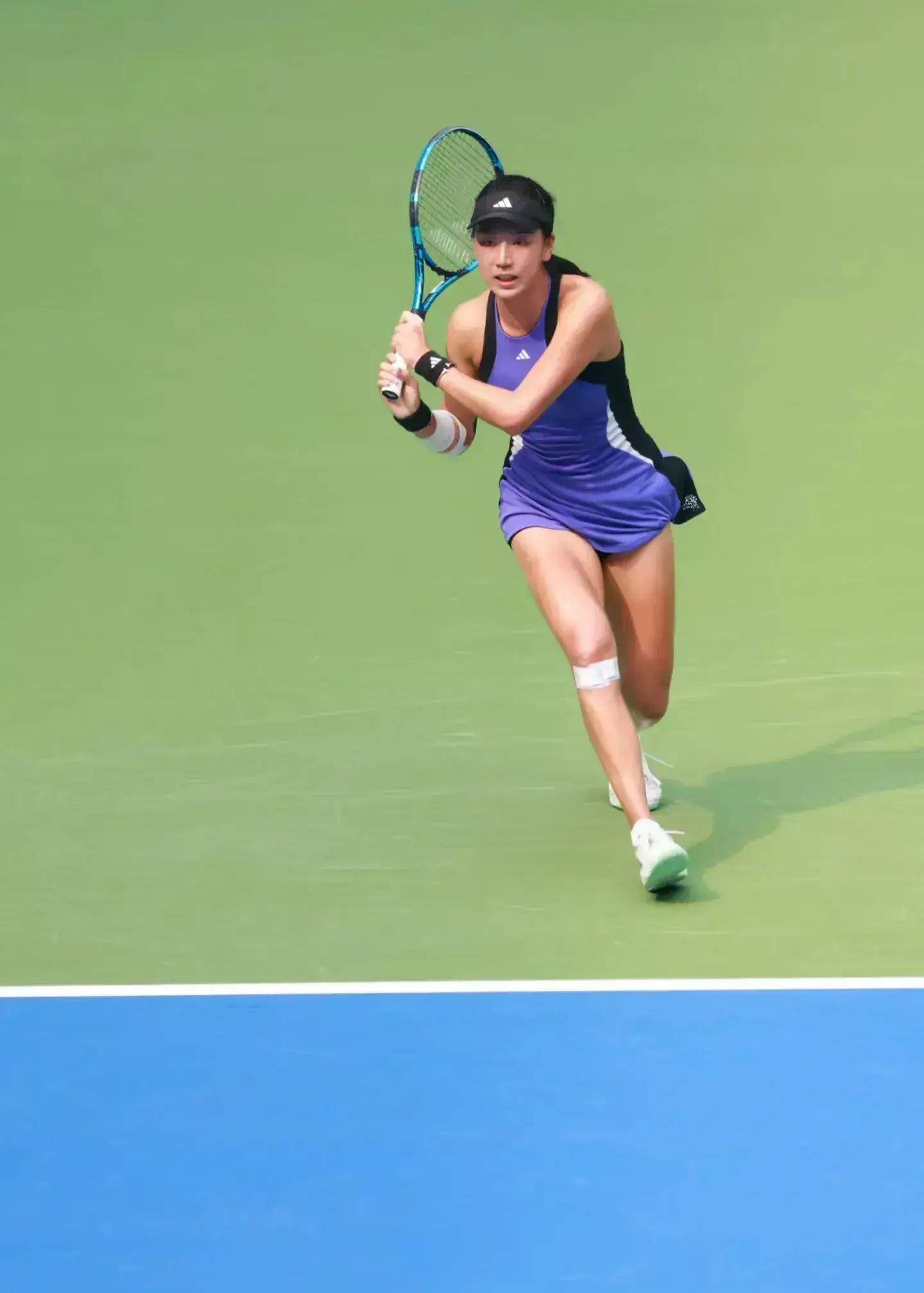 足坛上因伤 足坛上因伤